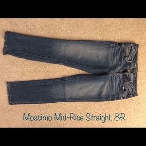 Mossimo Mid-Rise Straight Jeans, Size 8R